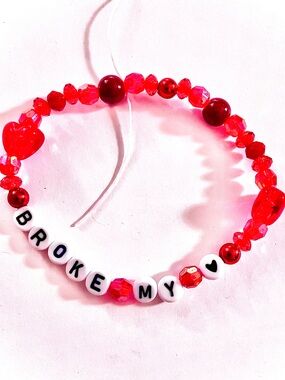 BUY1GET1FREE Gracie Abrams The Look at My Life Tour friendship bracelet
